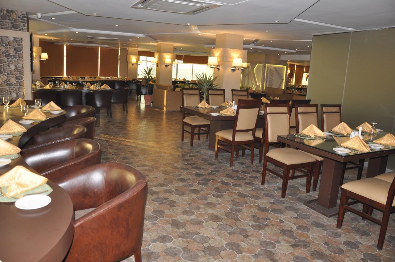 Fort Continental Hotel Peshawar Quarto foto